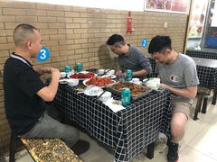 -有钳洞庭湖小龙虾大闸蟹(金楠天街店)