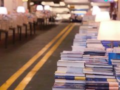 -先锋书店(五台山总店)