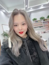 -V8潮牌·接发烫染连锁