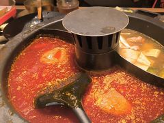 -晓宇重庆火锅(西安荟聚店)