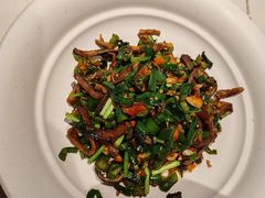 -阿瓦山寨·湘菜现炒·剁椒鱼头王(咸阳总店)