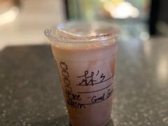 冰莓莓燕麦红茶玛-星巴克臻选(深圳万象天地旗舰店)