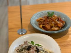 番茄海鲜宽面-A30 BISTRO