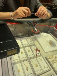 -周大福CHOW TAI FOOK(宝山苏宁易购店)