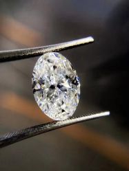 -VE DIAMOND·天然&培育钻石定制