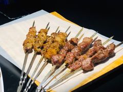 羊肉串-西街夜油条·麻团包乌饭
