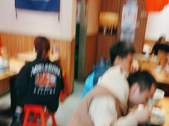 -陇上秦轩西安biangbiang面(EFC欧美金融商业城店)