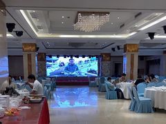 -沪华海鲜大酒楼(南汇店)