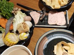 -呷哺呷哺 黄金牧场 (新中关购物中心店)