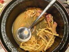 -佬太公海鸭·海鲜大排档(上海总店)
