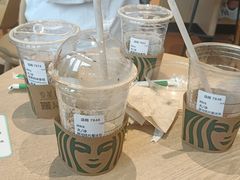 -星巴克臻选(莘庄仲盛店)