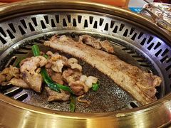 -汉江山料理级自助烤肉黑金冠(周口好吃城店)