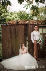 -巴黎婚纱摄影工作室