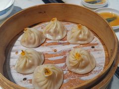 蟹粉小笼包-绿波廊(豫园店)