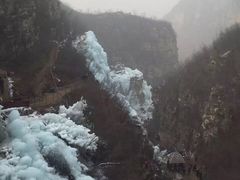 -大平台龙居瀑布旅游区