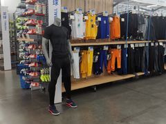 -迪卡侬(苗岭路店)