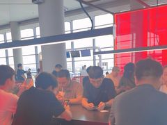 -肯德基(虹桥机场T2北指廊精选外卖点店)