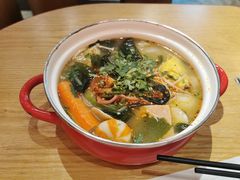 -小蛮椒麻辣烫·麻辣拌(静安店)