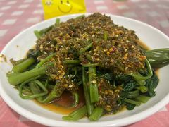 -洪霞餐馆