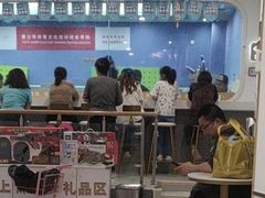 -龙格亲子游泳·水育早教运动中心(绿宝中心)