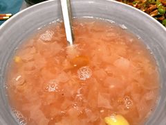 -忆江南·临江鱼馆