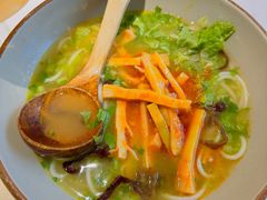 -百春原湖南牛肉粉(百联世纪店)