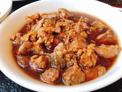 -鱼鲜饭香·招牌汽锅剁椒鱼头王