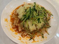 -汗腾格里·风味餐厅(新疆驻京办店)
