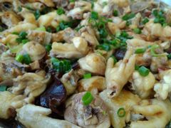 红焖草鸡-祈胜邨•顺德鱼生•顺德菜(容桂店)