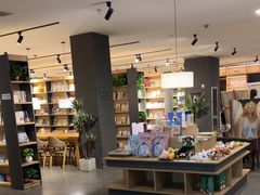 -魔方城市书房(中街益田店)