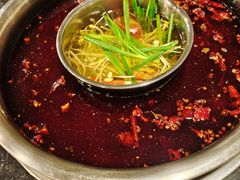 -邓莽子老火锅(中兴路总店)