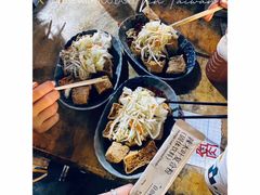 -六合夜市