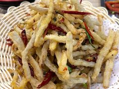 -江城燕子大排档(江汉路步行街店)