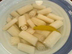 -莲餐厅·湖北菜·潜江小龙虾店(愚园路店)