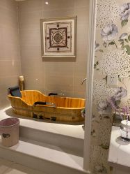 -蕾蕾美颜美容美体