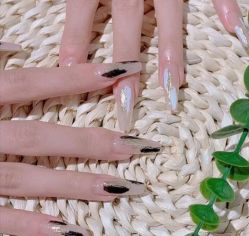 -LILY NAILS美甲美睫