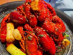 -肥肥虾庄·金牌油焖大虾(杨园滨江时代walk店)