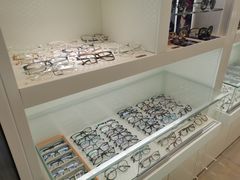 -明月眼镜(三坝店)