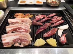 -韩满园· 甄选韩式烤肉