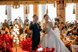 -喜喜婚纱HAPPINESS STUDIO奢定馆(海淀体验馆)