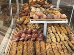 -焙丽拾光(麦凯乐直营店)