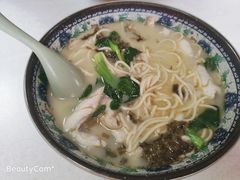 -明呈黄鱼面馆(斜土路店)