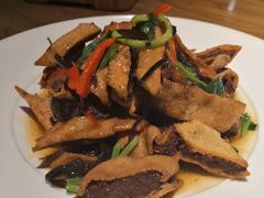 浇汁袈裟-胖老汉新疆特色椒麻鸡(南门店)