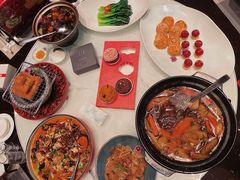 -江上荟·创意中国菜(绿地缤纷城店)