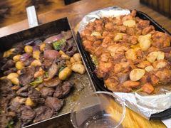 -老东镇啤酒屋海鲜加工·蒸汽海鲜·海鲜烧烤(台东店)