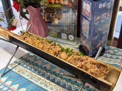 -刘姐啤酒鱼民族演艺餐厅(西街总店)