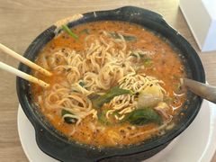 -小街曹师傅砂锅麻辣烫(亚泰大街店)