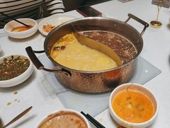-小茉庐和牛自助火锅(龙湖万达店)