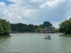 -星湖旅游景区七星岩