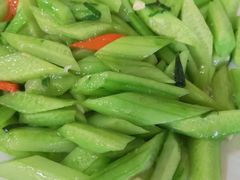 -连池鱼豆味坊(风景区店)